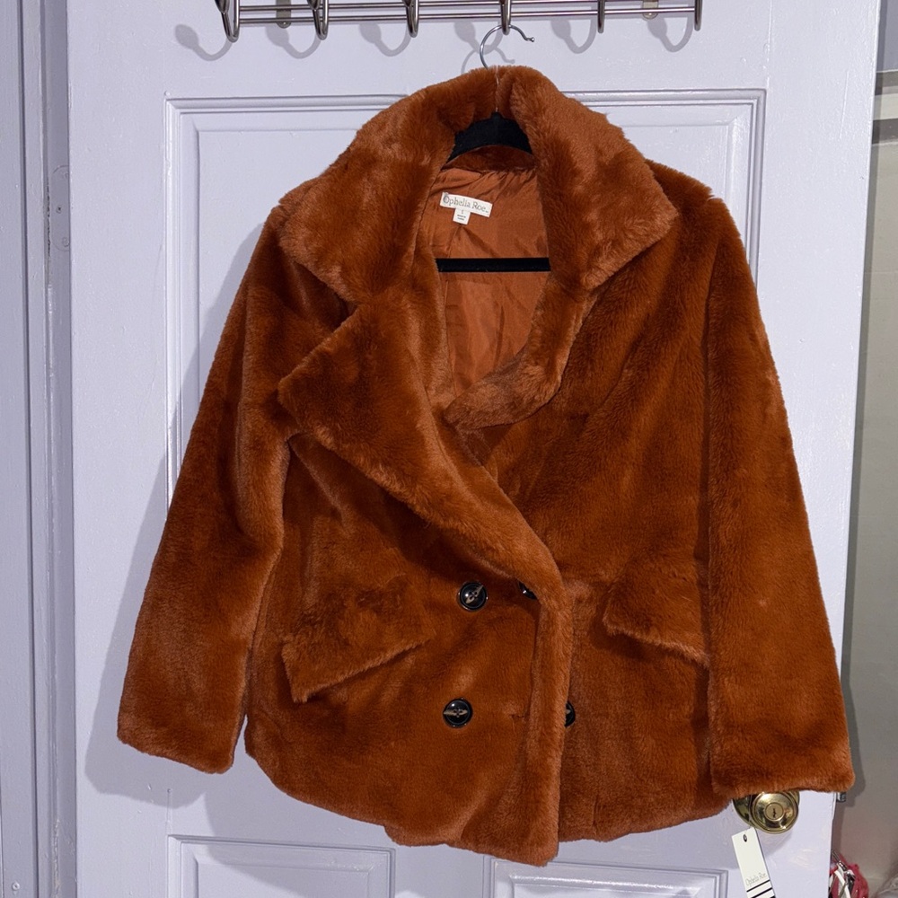 Women's Faux Fur Coat in Brown